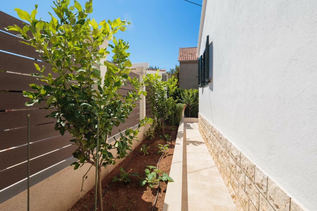 Holiday Home Brac 수페타르 외부 사진