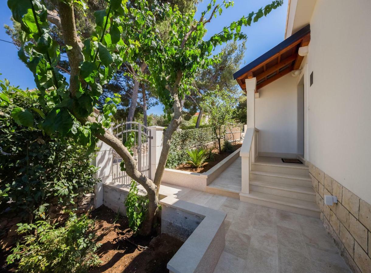 Holiday Home Brac 수페타르 외부 사진