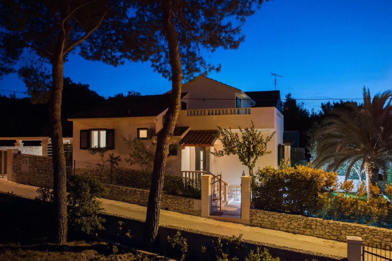Holiday Home Brac 수페타르 외부 사진